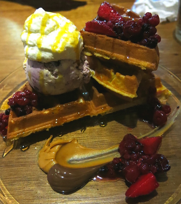 Symmetry Cafe Waffle