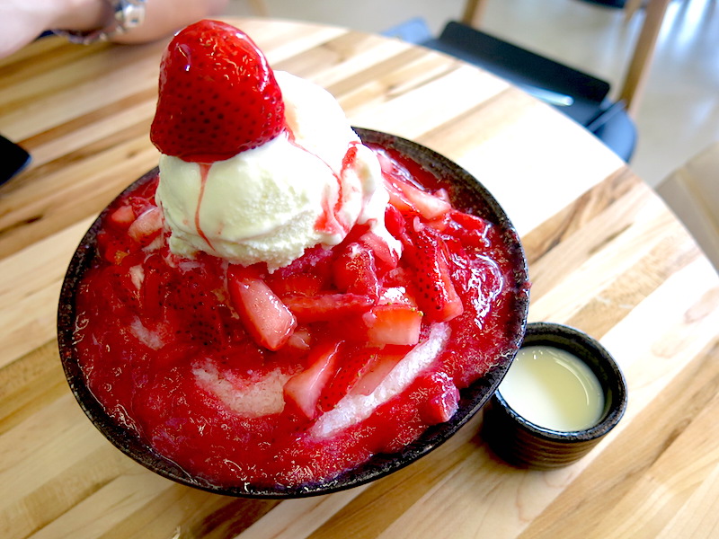 Nunsaram Korean Dessert Strawberry Bingsu