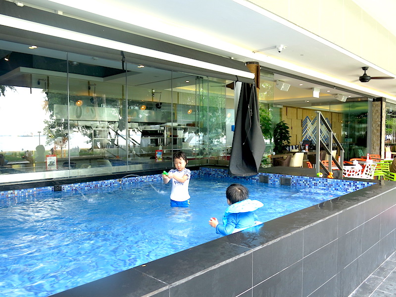 The Sandbank Singapore Plunge Pool