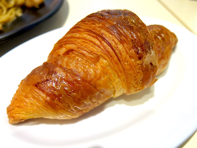 Kokomama Marketplace Croissant