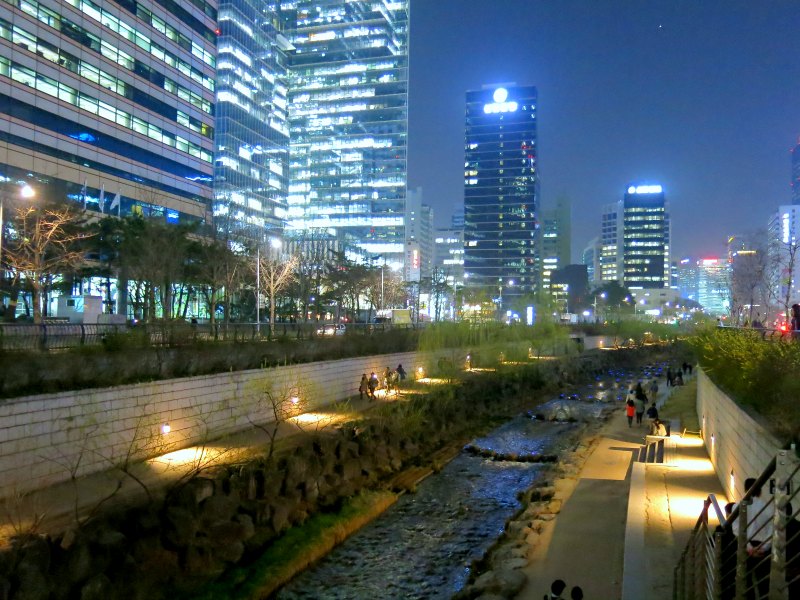 Cheonggyecheon Stream Staircase