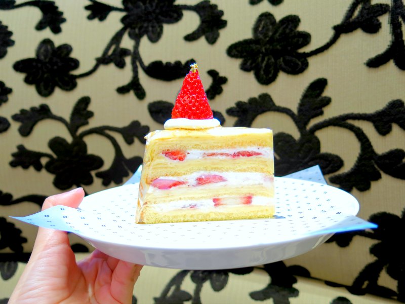 Strawberry Cake